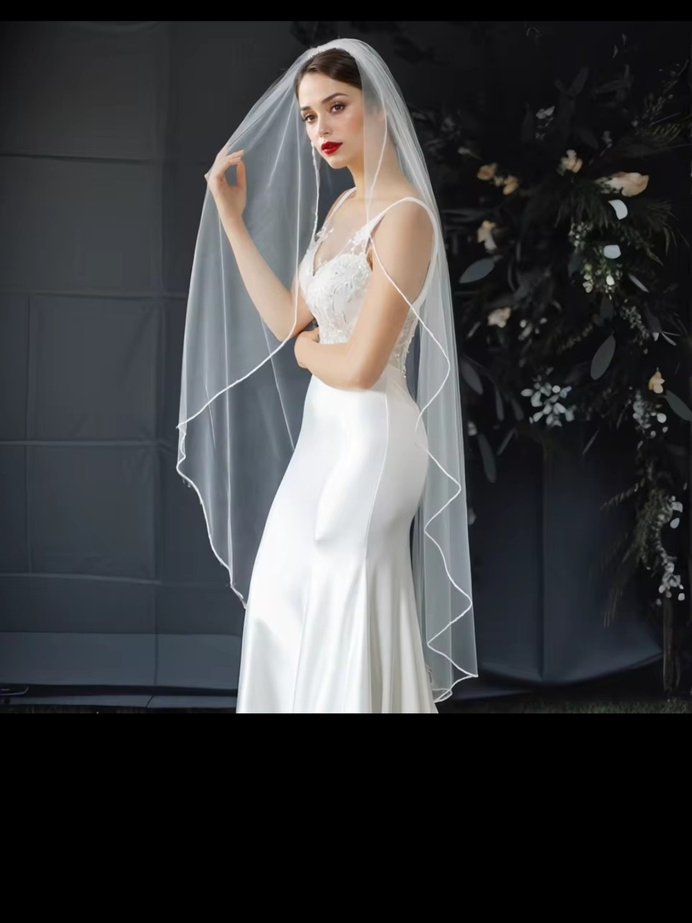 Classic Off Bridal Veil with Subtle Edging